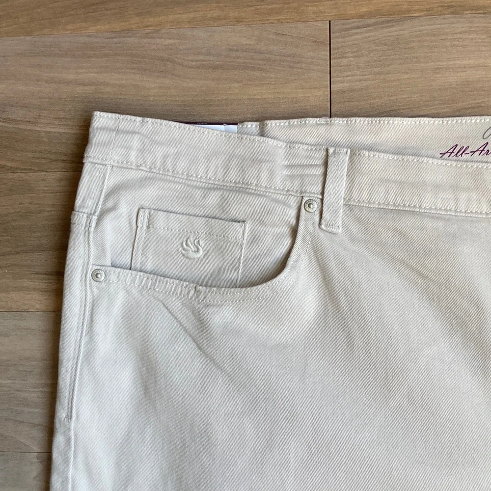 Gloria Vanderbilt stonewood jean Bermuda short flawless stretch classic rise 24W - Picture 6 of 15